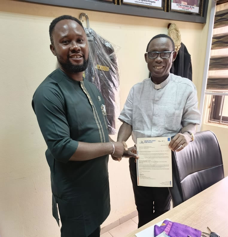 VIN-JPIC leadership formalising a peace-building partnership agreement